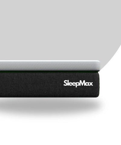 Voorzijde SleepMax premium pocketvering matras met zichtbaar logo – ademend en duurzaam ontwerp